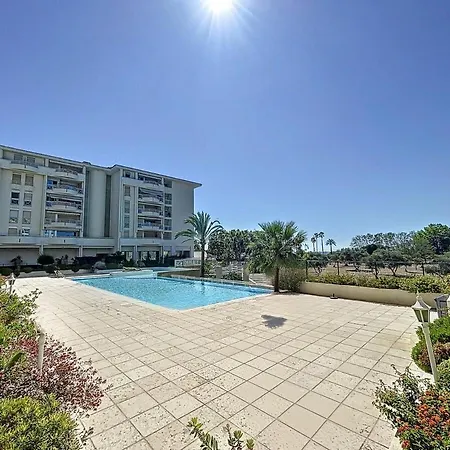 Lejlighed Flora-t2-piscine-garage Golfe-Juan